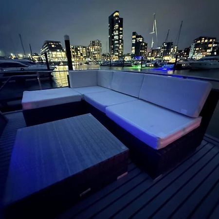 Yacht "X": Luxury Marina Stay with City Access Southampton Exterior photo